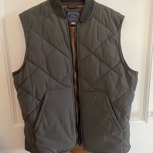 J.Crew Men’s Nordic Vest Gray Medium